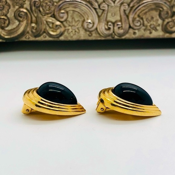 Vintage Signed Black CHRISTIAN DIOR Earrings - Picture 9 of 15